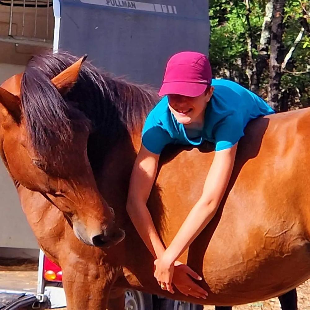 enfant-cheval-bai